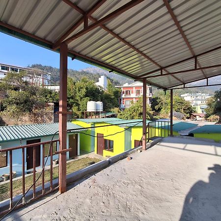 Landlopers Hostel Rishikesh Exterior photo